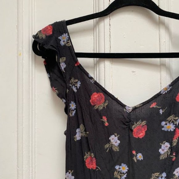 Black Floral Romper - Picture 3 of 6